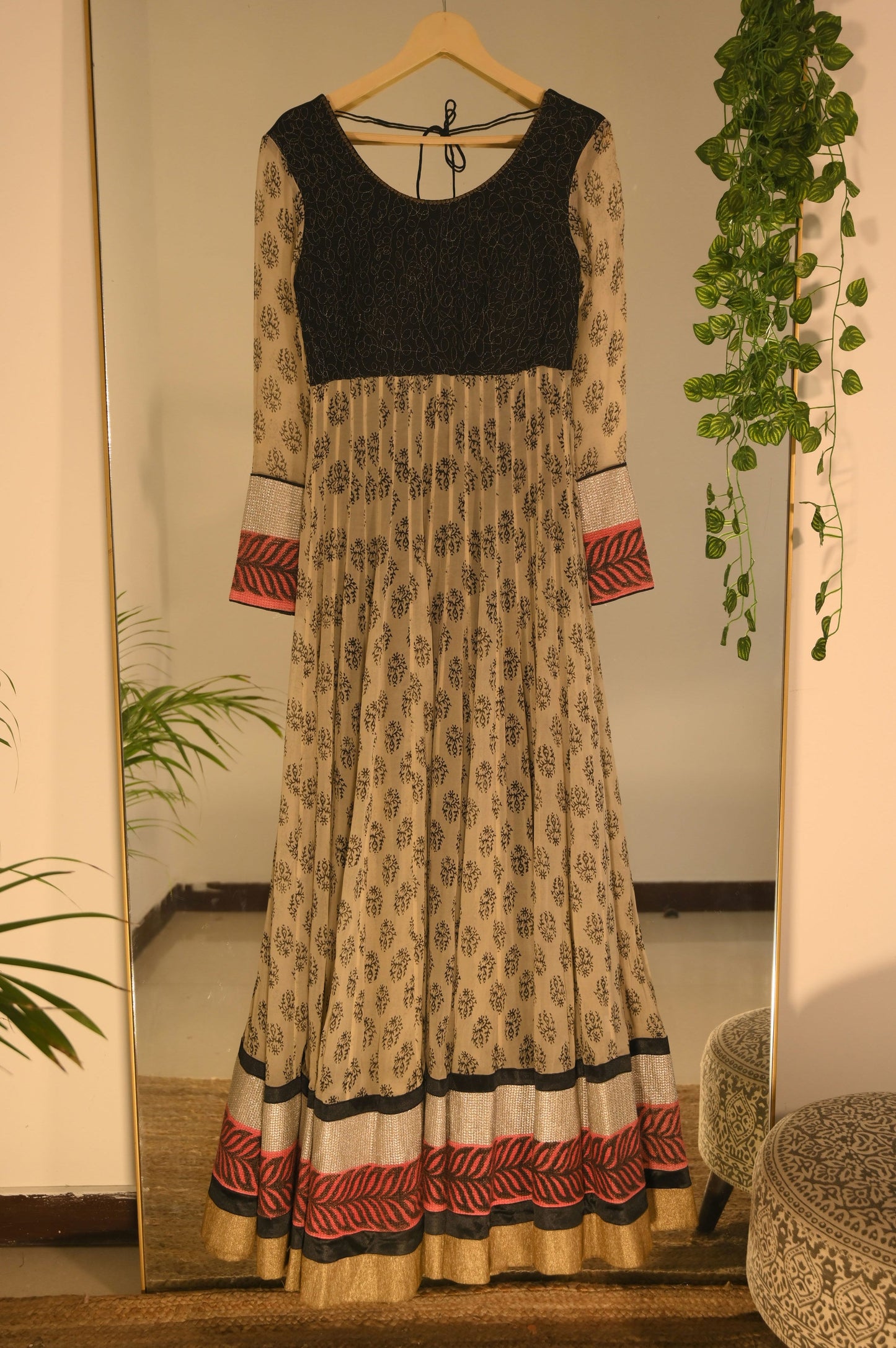 Printed anarkali with threadwork