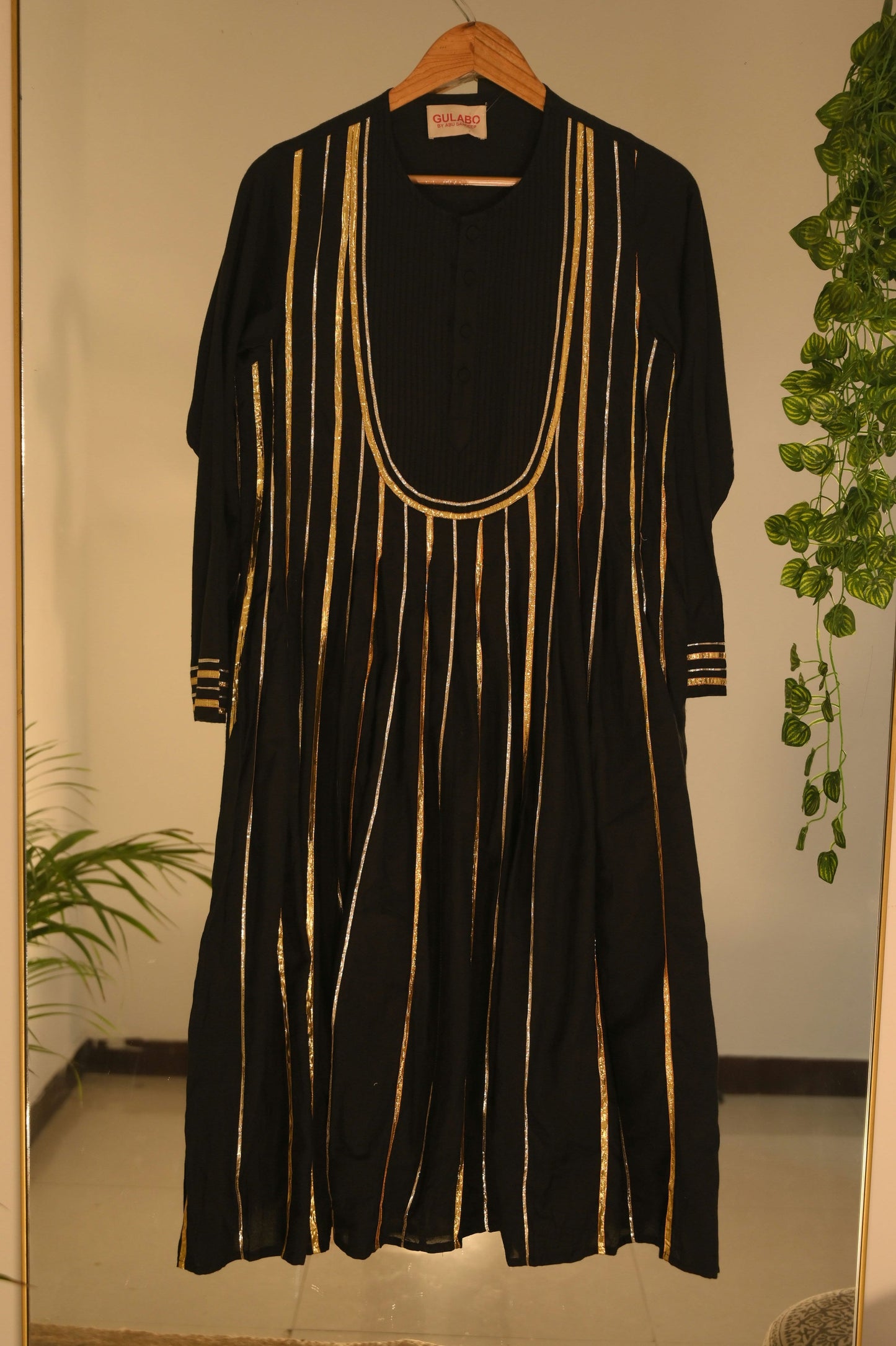 Black pintuck Gota kurta